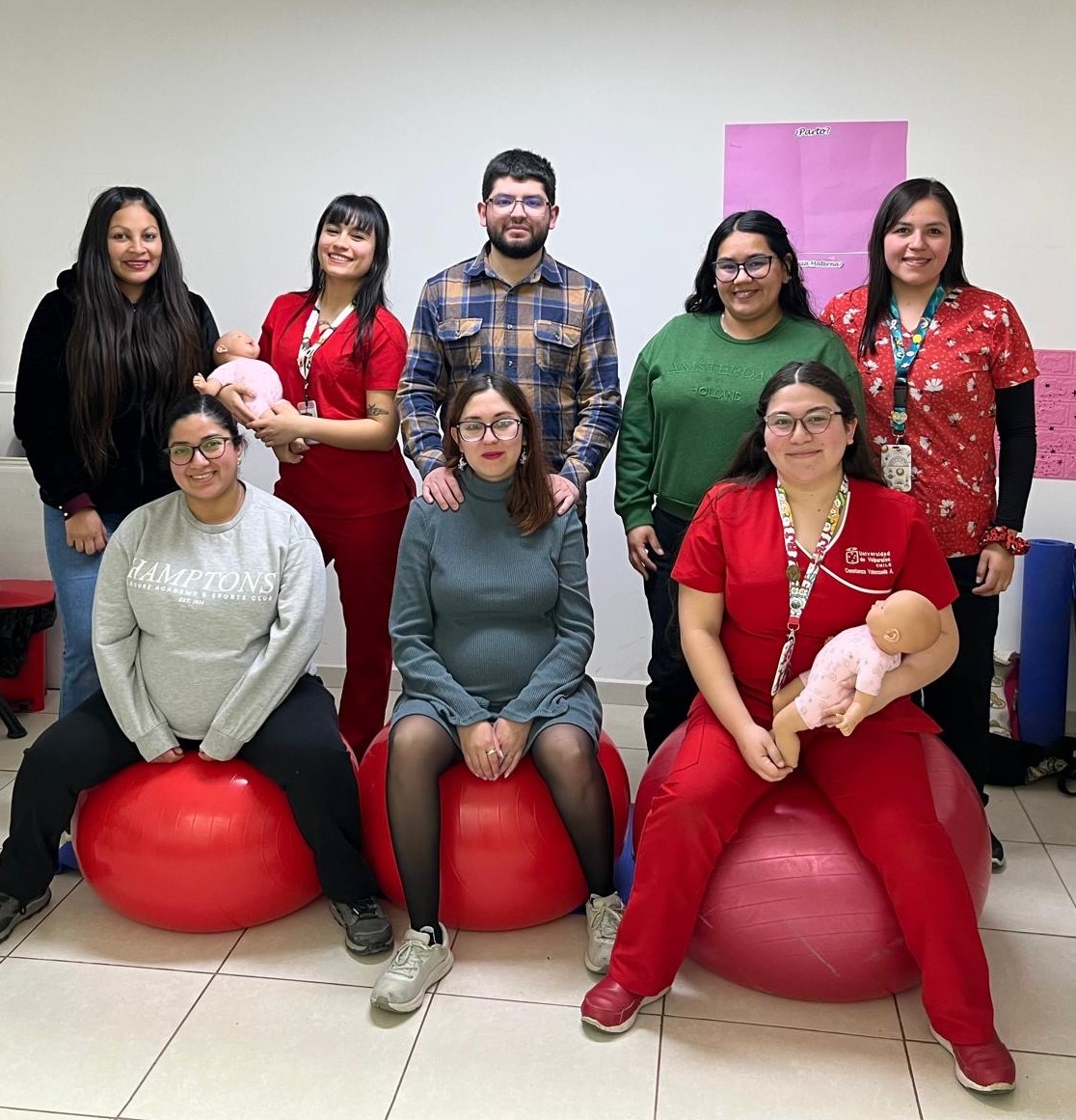Futuras madres participaron en taller prenatal sobre lactancia materna y preparación para el parto